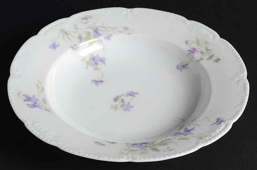 5186 Rim Soup Bowl by Bassett-1