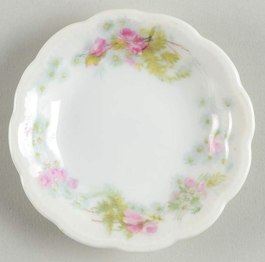 BSS10 Butter Pat by Bassett-1