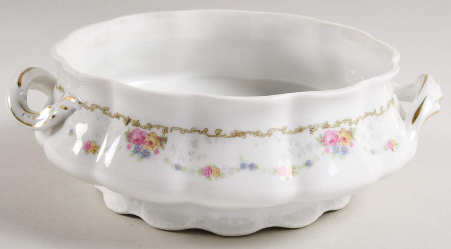 BSS16 Round Vegetable No Lid by Bassett-1