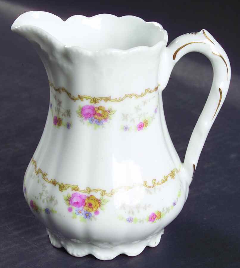 BSS16 12 Oz Pitcher by Bassett-1