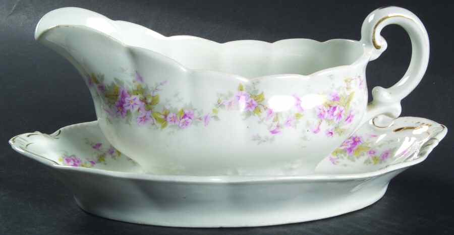 BSS3 Gravy Boat & Underplate/Relish by Bassett-1