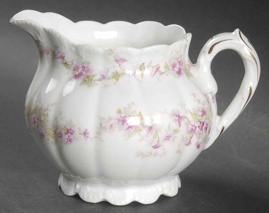 BSS3 Creamer by Bassett-1