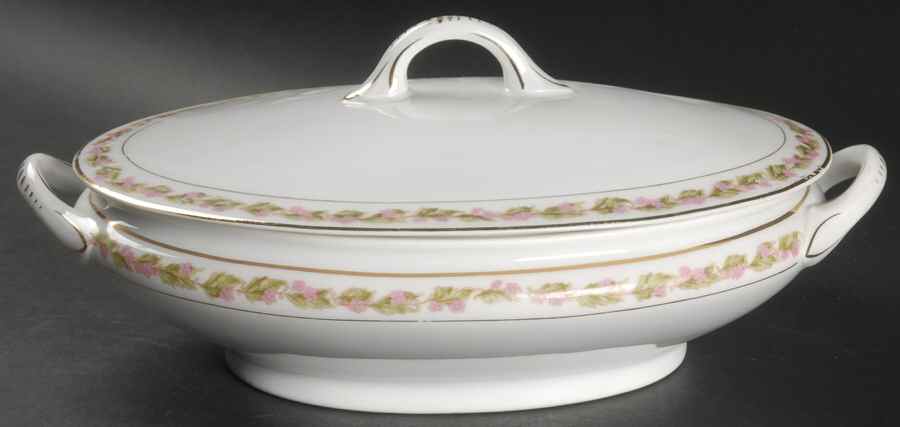 11532 Oval Covered Vegetable by Bassett-1
