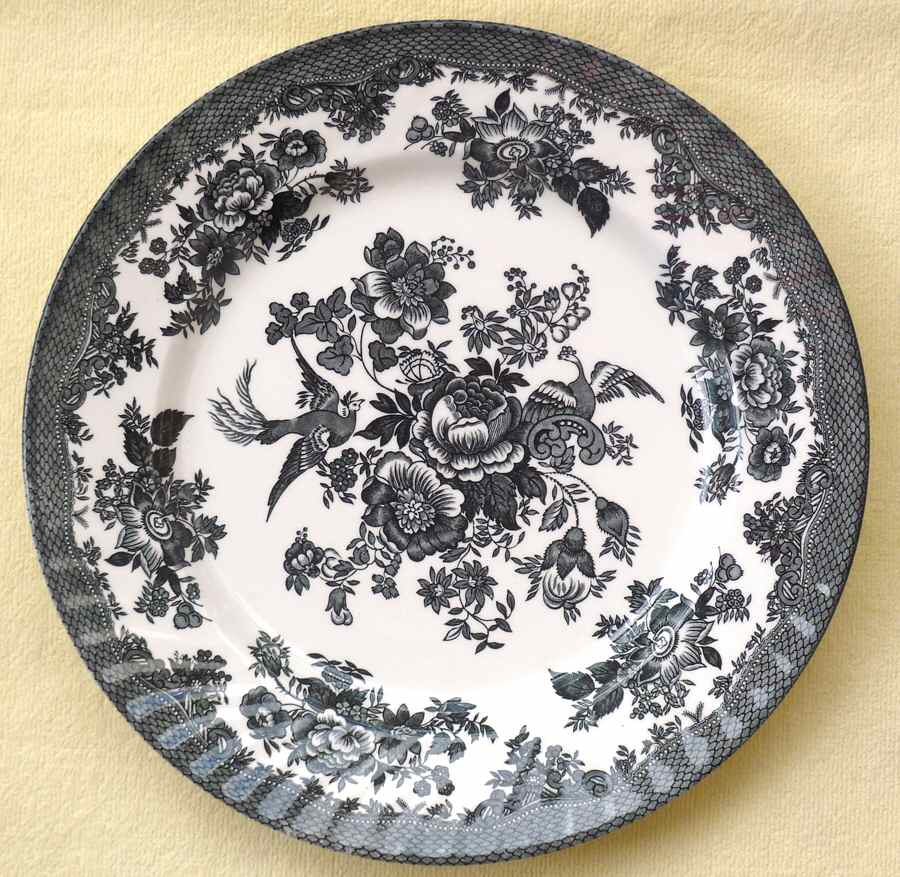 BTT11 Dinner Plate by Barratts-1