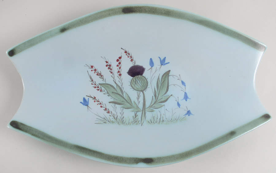 Thistleware 15" Oval Serving Platter by Buchan-1