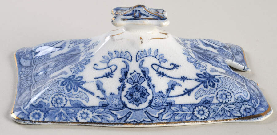 Raleigh (Flow Blue) Lid for Sauce Boat by Burgess & Leigh-1