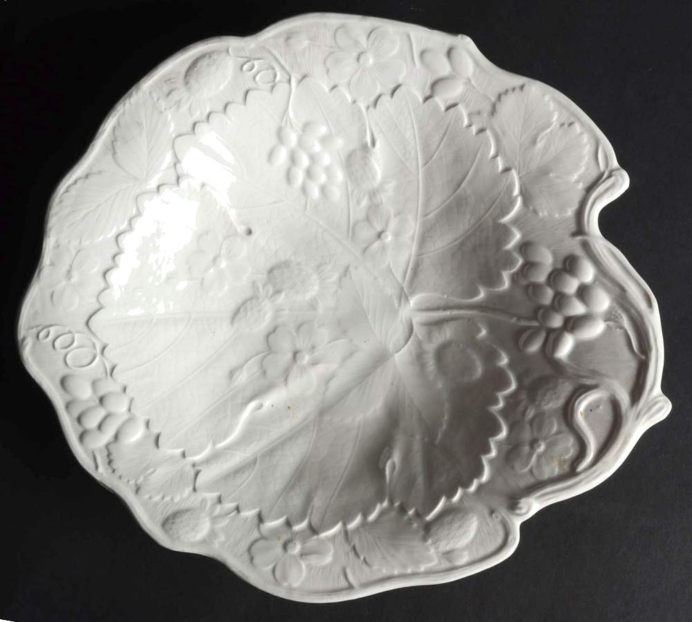 Strawberry and Grape Leaf White (Davenport) 9" Leaf Plate by Burgess & Leigh-1