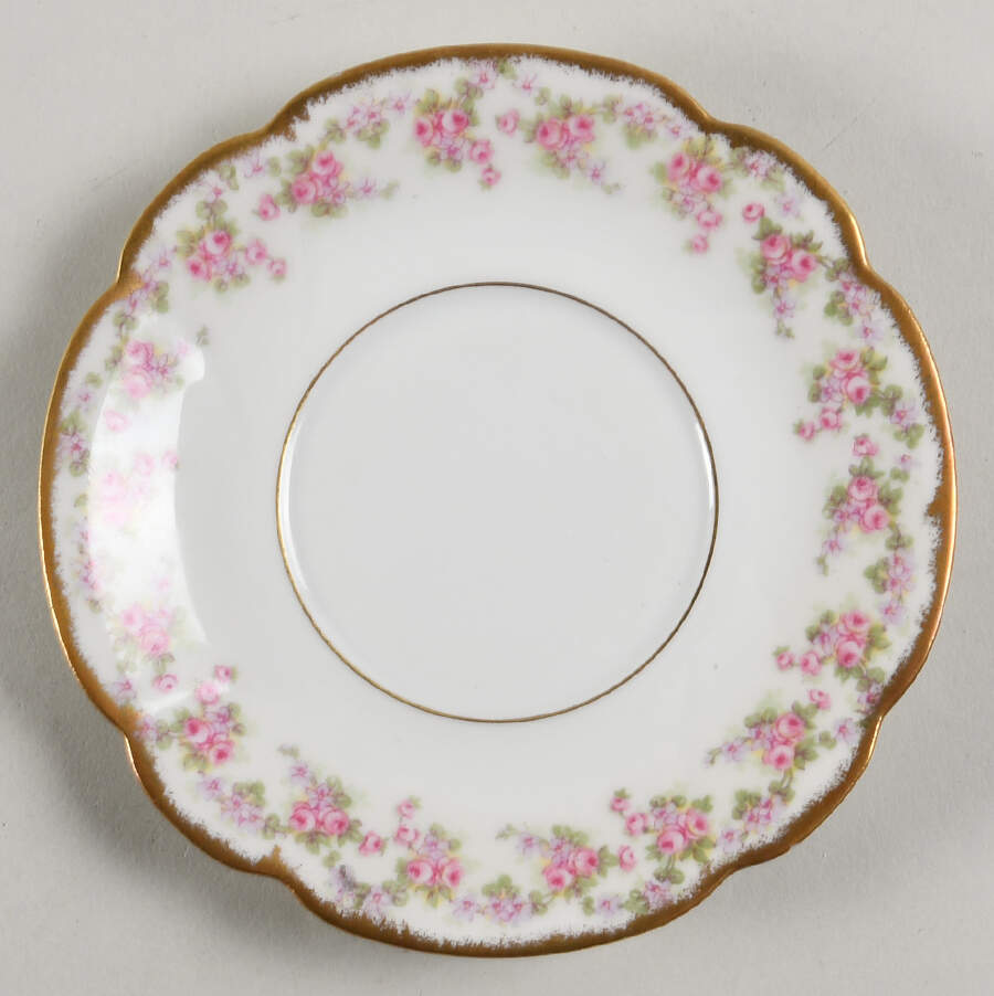 Bridal Wreath Saucer for Ramekin by Bawo & Dotter-1