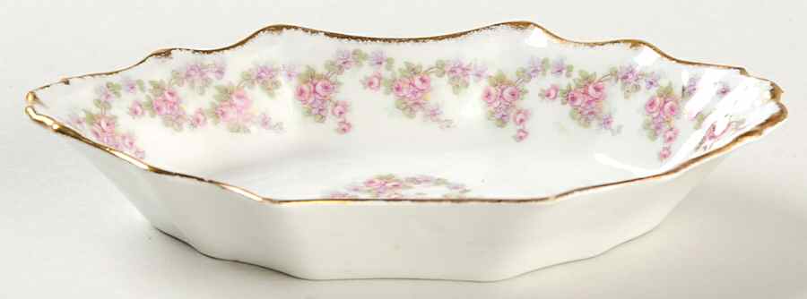Bridal Wreath Nut Dish by Bawo & Dotter-1