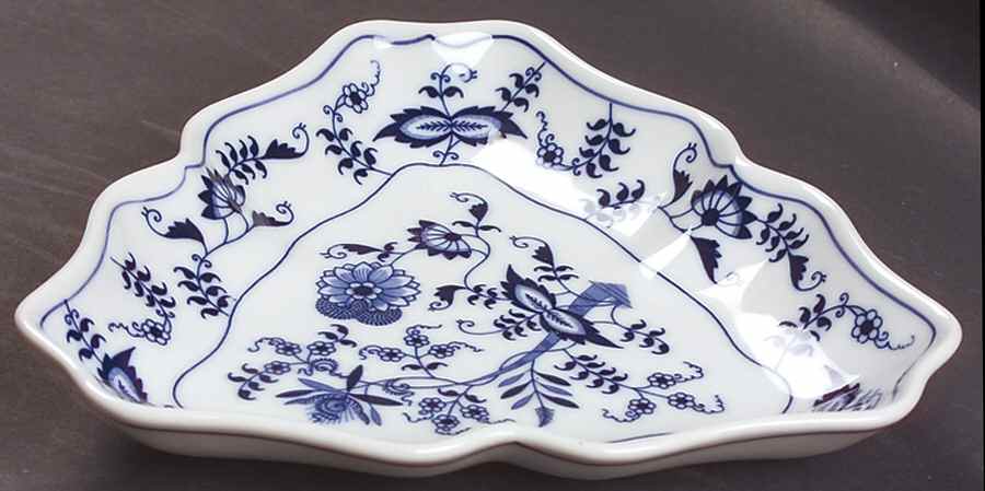 Blue Danube Triangle Candy Dish by Blue Danube (Japan)-1