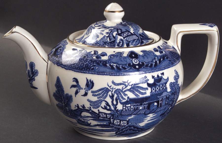 Willow Blue (Gold Trim) Teapot & Lid by Burgess & Leigh-1