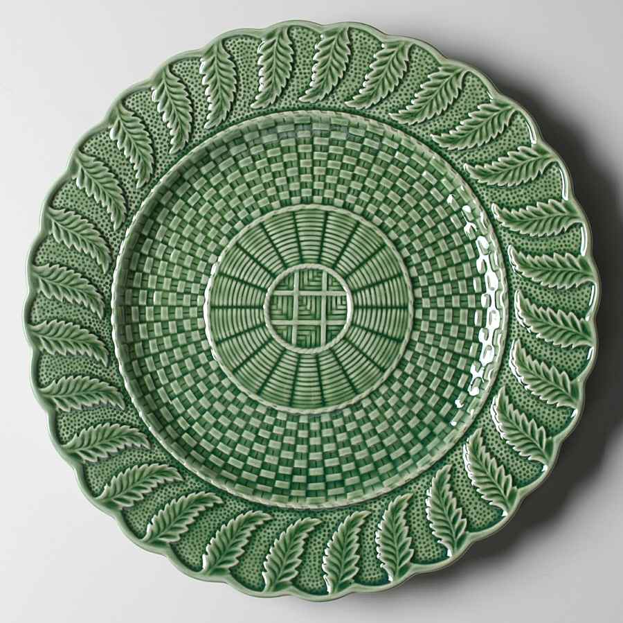 Basketweave Green 12" Chop Plate (Round Platter) by Bordallo Pinheiro-1