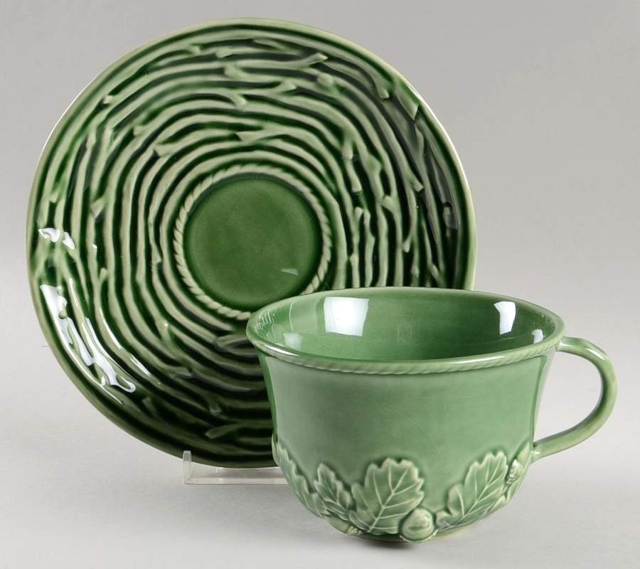 Oak Leaf Green Flat Cup & Saucer Set by Bordallo Pinheiro-1