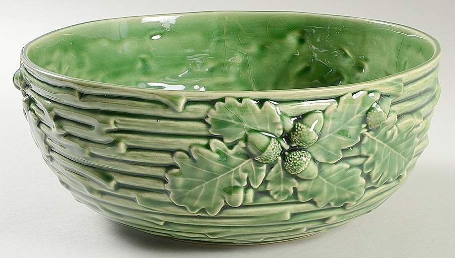 Oak Leaf Green 11" Large Salad Serving Bowl by Bordallo Pinheiro-1