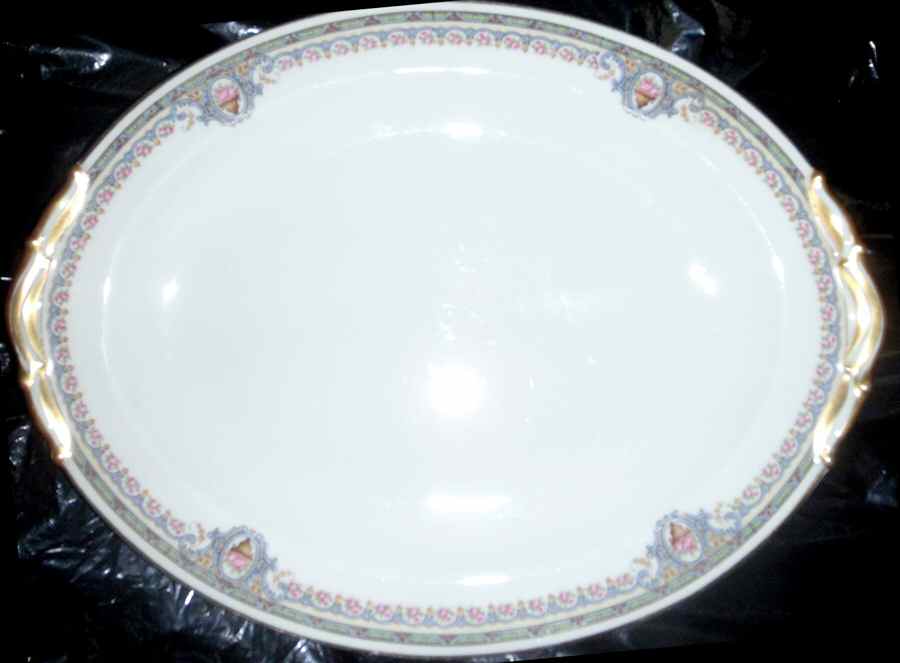 BER168 14" Oval Serving Platter by Bernardaud-1