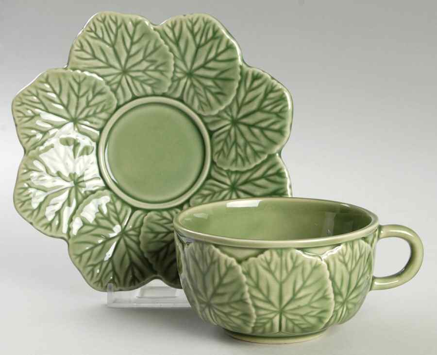 Geranium Green Flat Cup & Saucer Set by Bordallo Pinheiro-1