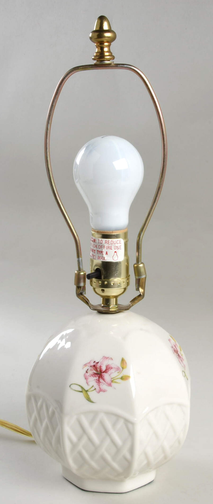 Country Trellis 9" Electric Lamp No Shade by Belleek Pottery (Ireland)-1