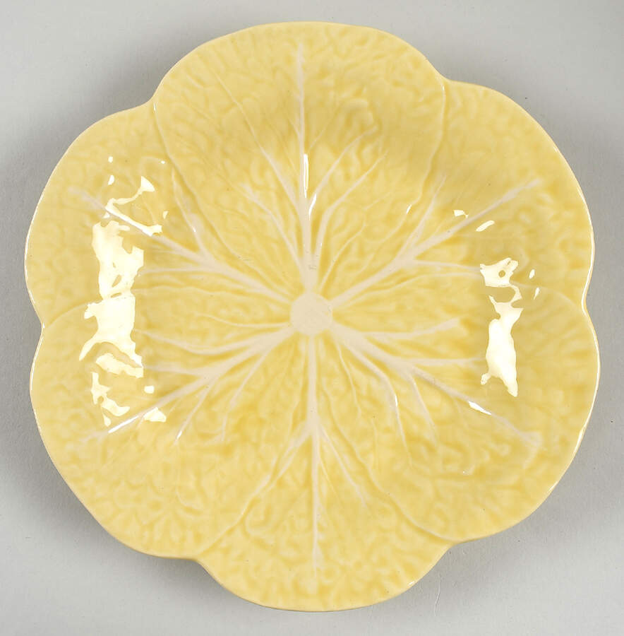 Cabbage Yellow Luncheon Plate by Bordallo Pinheiro-1