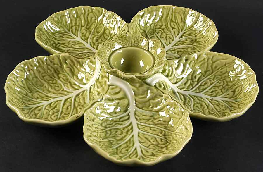 Cabbage Light Green 5-Part Relish No Center Lid by Bordallo Pinheiro-1