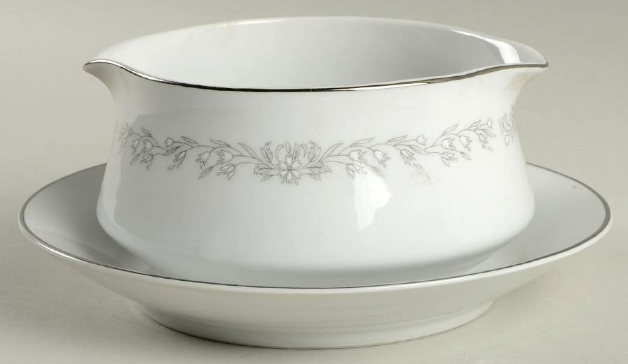 Bridal Wreath Gravy Boat with Attached Underplate by Berkeley House-1
