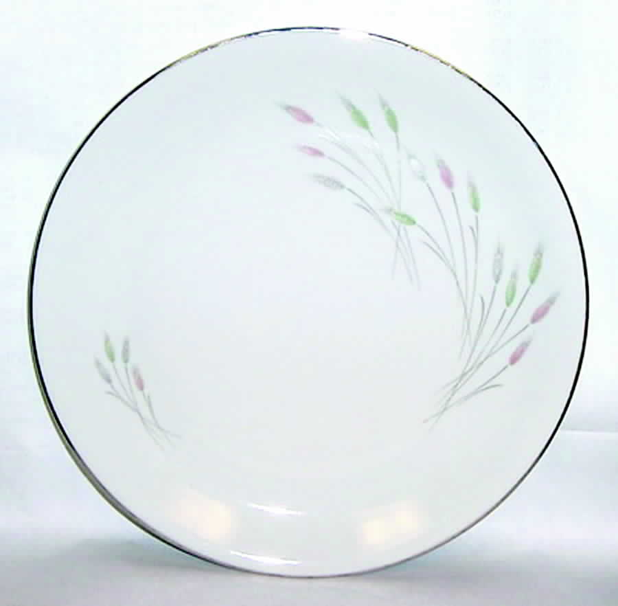 Queen Ann Dinner Plate by Bavarian Crest-1
