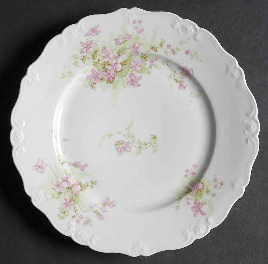 BSS43 Salad Plate by Bassett-1