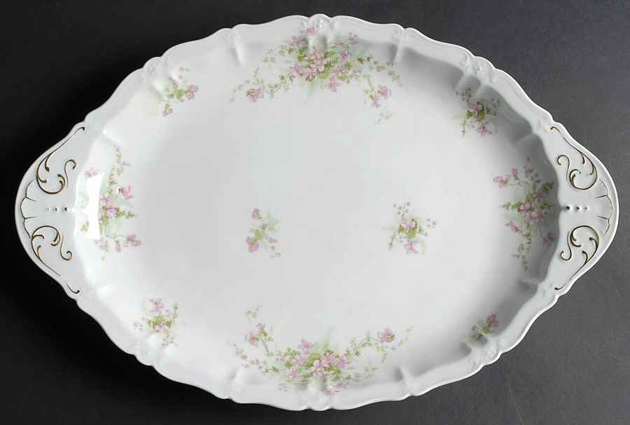 BSS43 18" Oval Serving Platter by Bassett-1