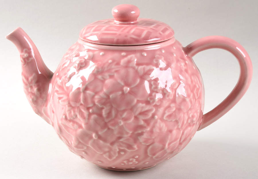 Ingrid Pink Teapot & Lid by Bordallo Pinheiro-1