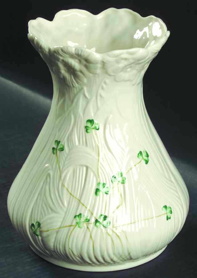 Daisy (Giftware) 9" Vase by Belleek Pottery (Ireland)-1