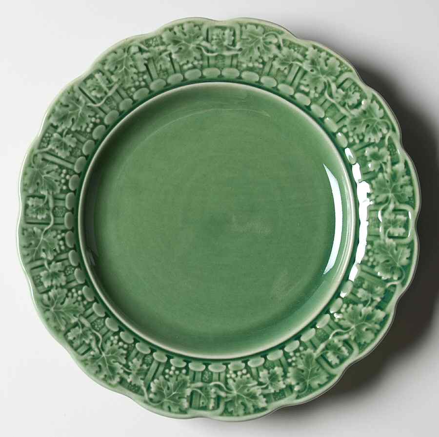 Green Grape Leaf Salad/Dessert Plate by Bordallo Pinheiro-1