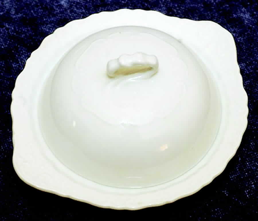 4380 Round Covered Butter by Bassett-1