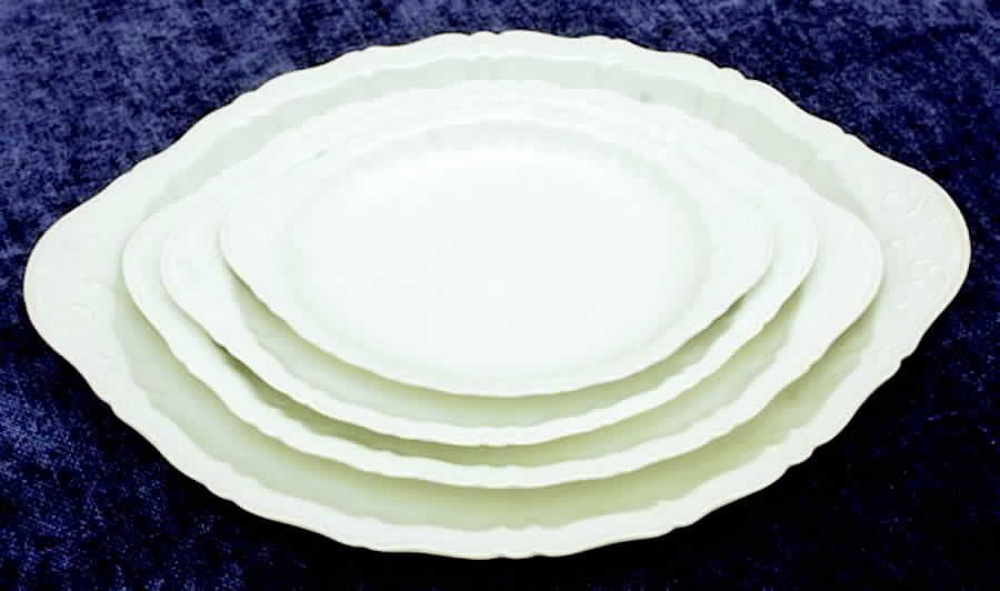 4380 12" Oval Serving Platter by Bassett-1