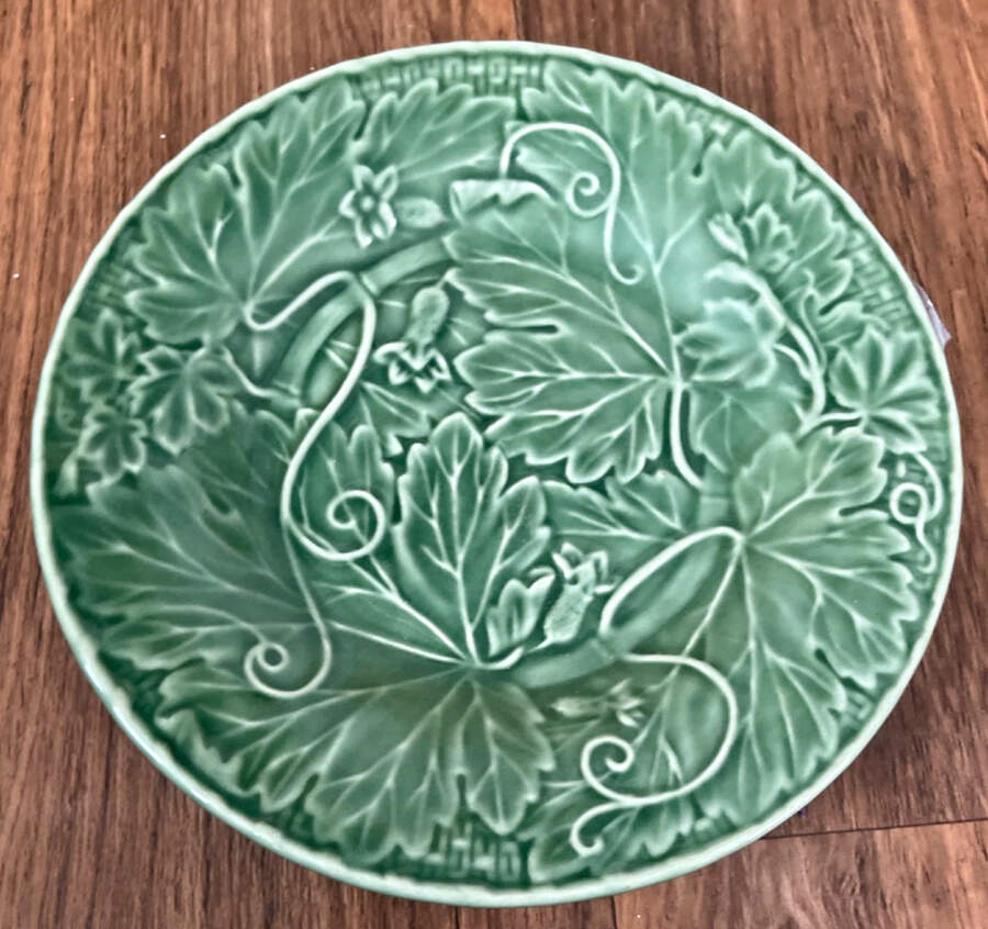 Vine Green Bread & Butter Plate by Bordallo Pinheiro-1
