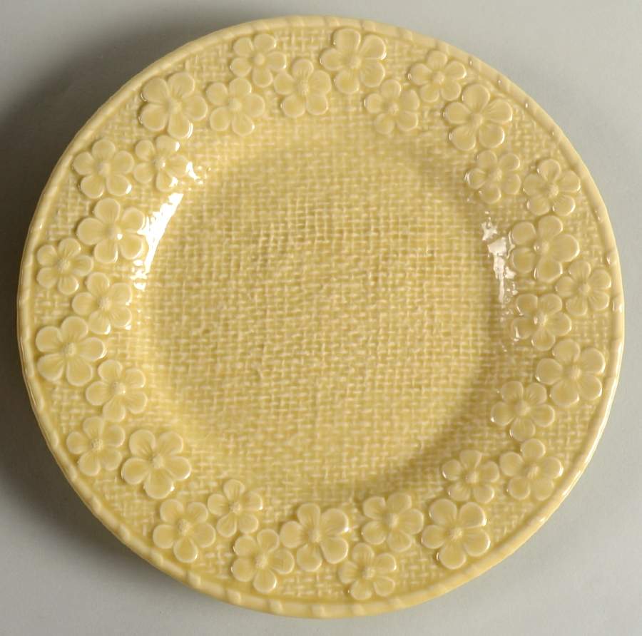BPI23 Salad Plate by Bordallo Pinheiro-1