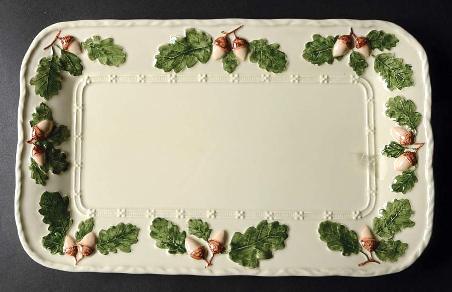 Oak Leaf White and Green 13" Rectangular Tray by Bordallo Pinheiro-1