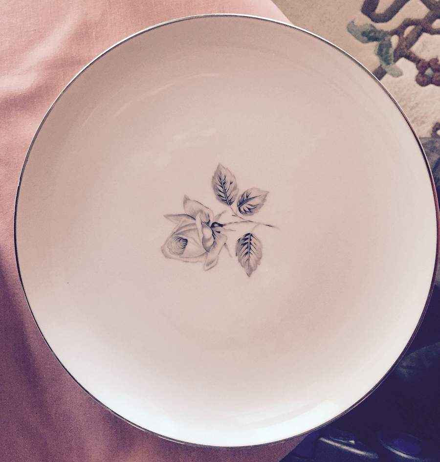 BEC11 Dinner Plate by Belcrest-1
