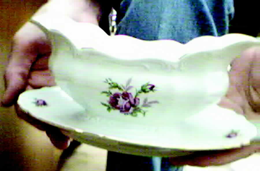 Sweetheart Gravy Boat with Attached Underplate by Bohemia Ceramic Works-1