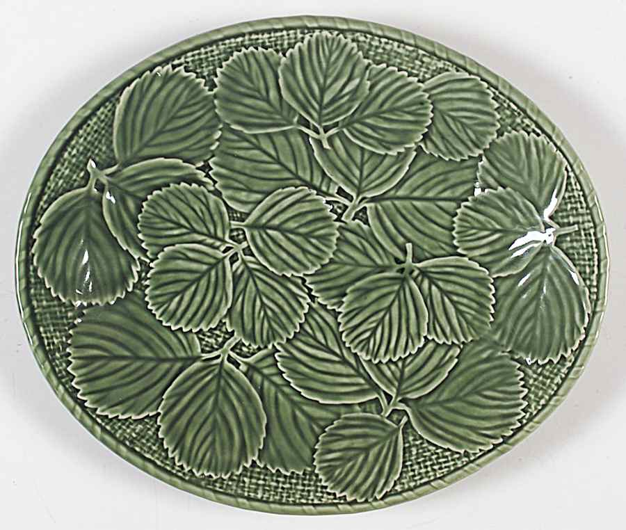 Strawberry Service 11" Oval Serving Platter by Bordallo Pinheiro-1