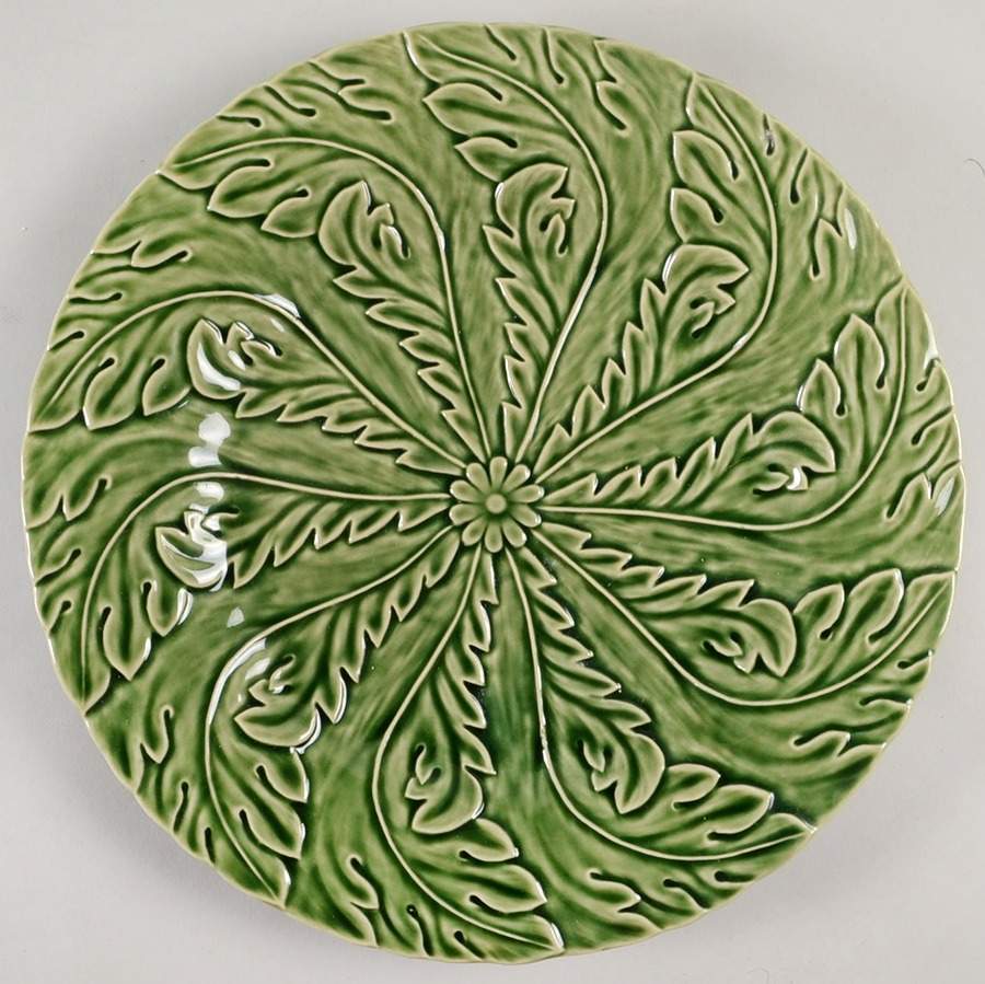 BPI24 13" Chop Plate (Round Platter) by Bordallo Pinheiro-1
