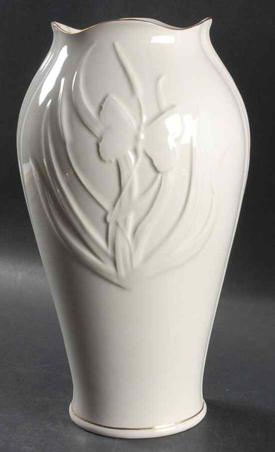 Butterfly Collection 11" Vase by Belleek Pottery (Ireland)-1