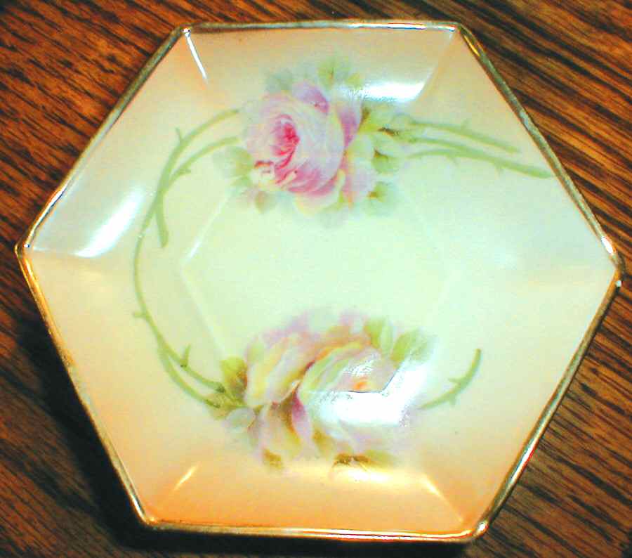BUY5 Saucer by Burley & Co-1