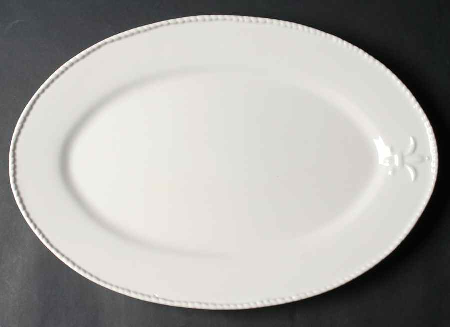 Fleur de Lis White 18" Oval Serving Platter by Bordallo Pinheiro-1