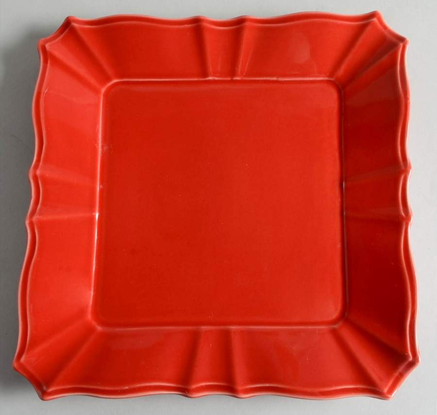 BTA2 Red Dinner Plate by Barrarte (Portugal)-1