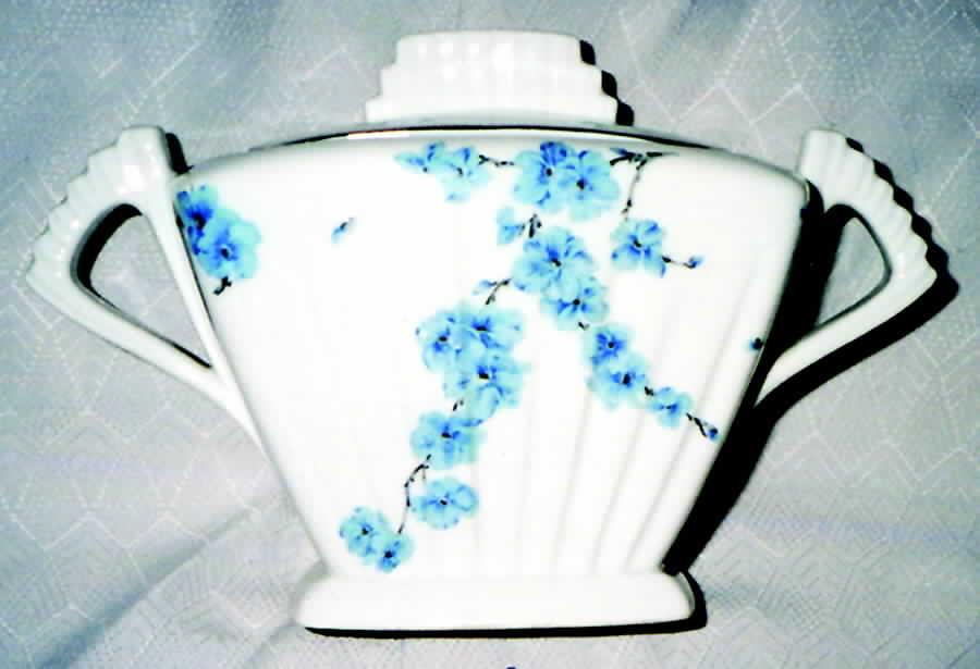 BDF1 Sugar Bowl & Lid by B&D Limoges (France)-1