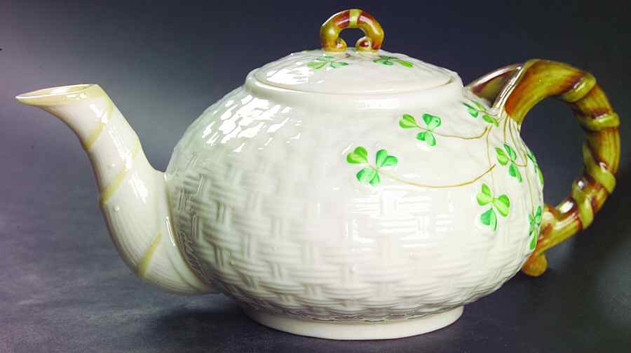 Shamrock (Older Black Backstamps) Small Teapot & Lid by Belleek Pottery (Ireland)-1