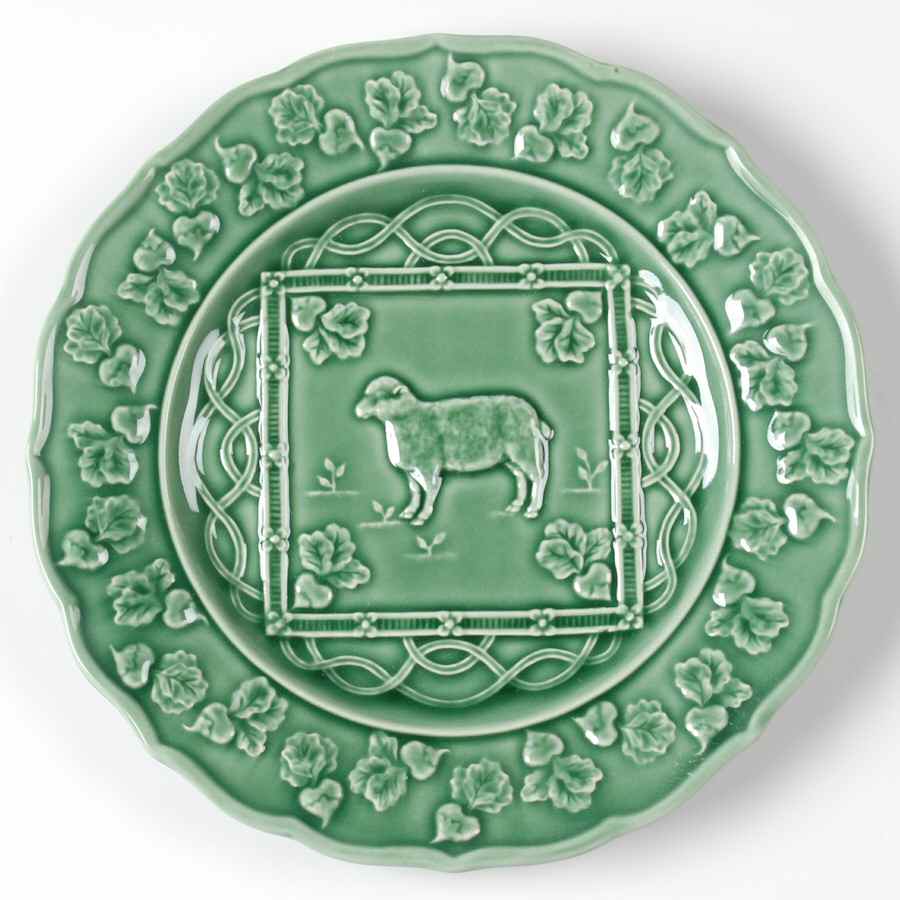 Farm Luncheon Plate by Bordallo Pinheiro-1