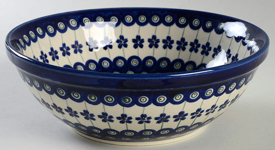 Flowering Peacock 9" Salad Serving Bowl by BOLESLAWIEC-1