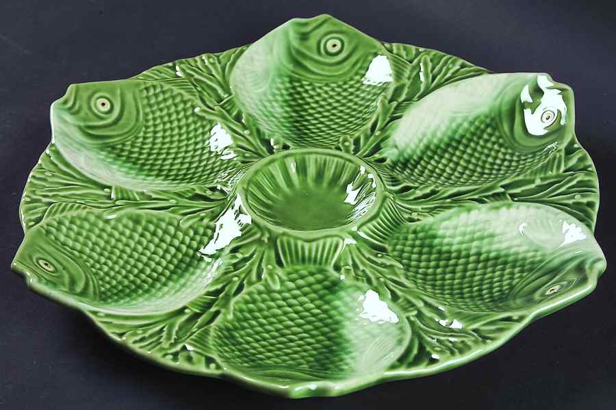 Fish Green Oyster Plate by Bordallo Pinheiro-1