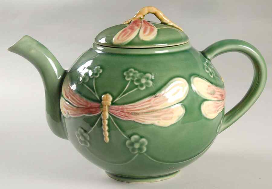 Dragonfly (Multicolor) Teapot & Lid by Bordallo Pinheiro-1