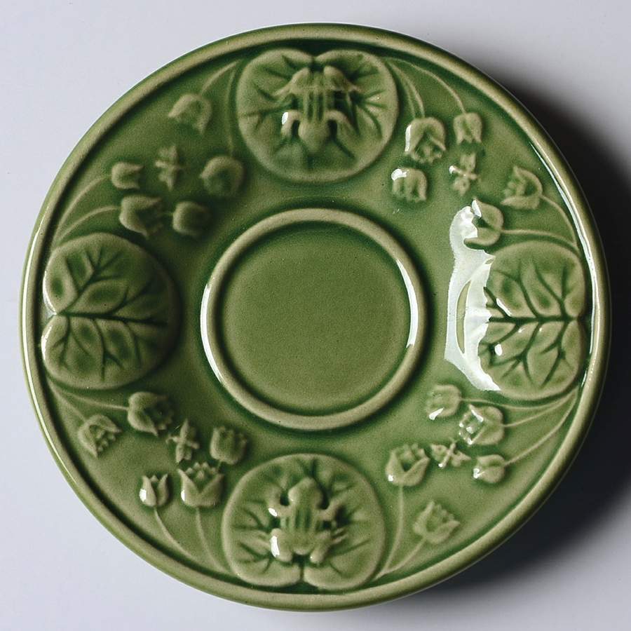 Frog Service Saucer for Demitasse Cup by Bordallo Pinheiro-1